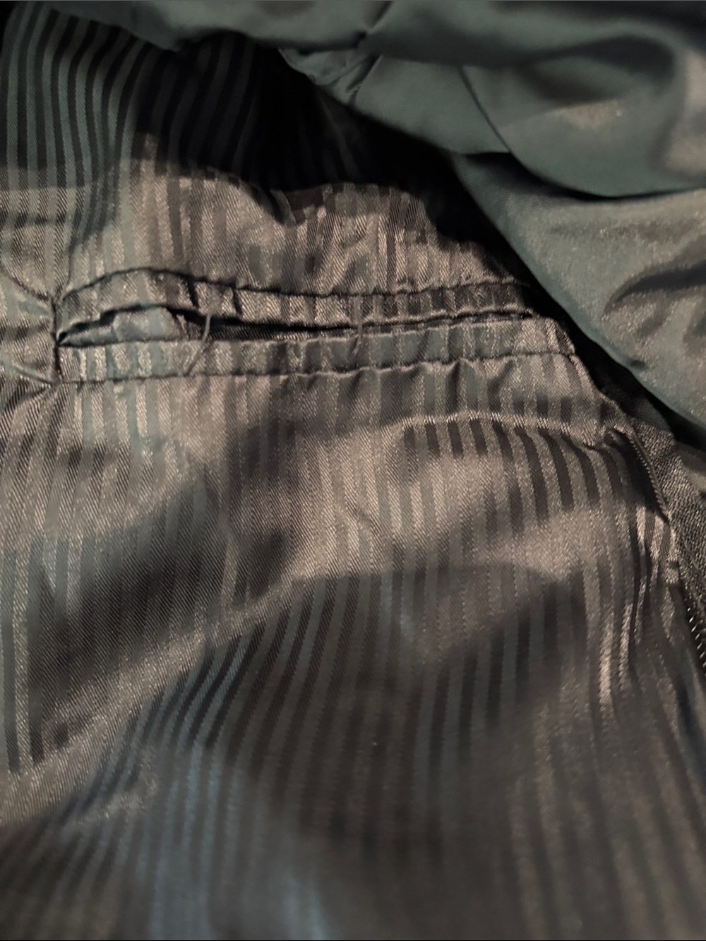 Danier | Leather Belted Coat - Picture 10 of 10